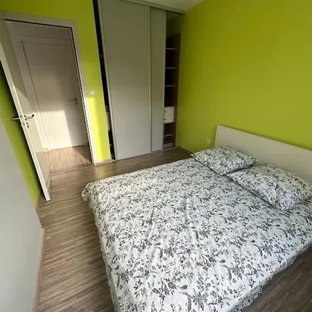 Apartment Acces Direct 100m *